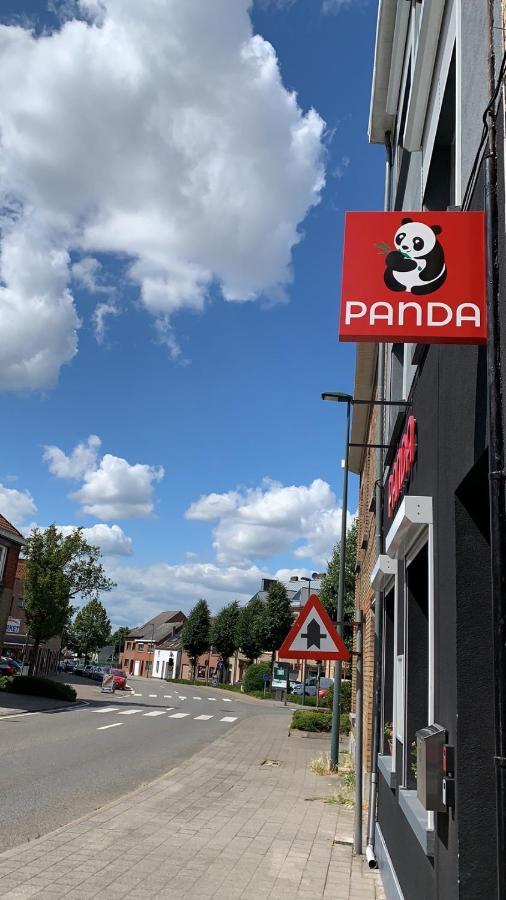 Panda Bella Lägenhet Zaventem Exteriör bild